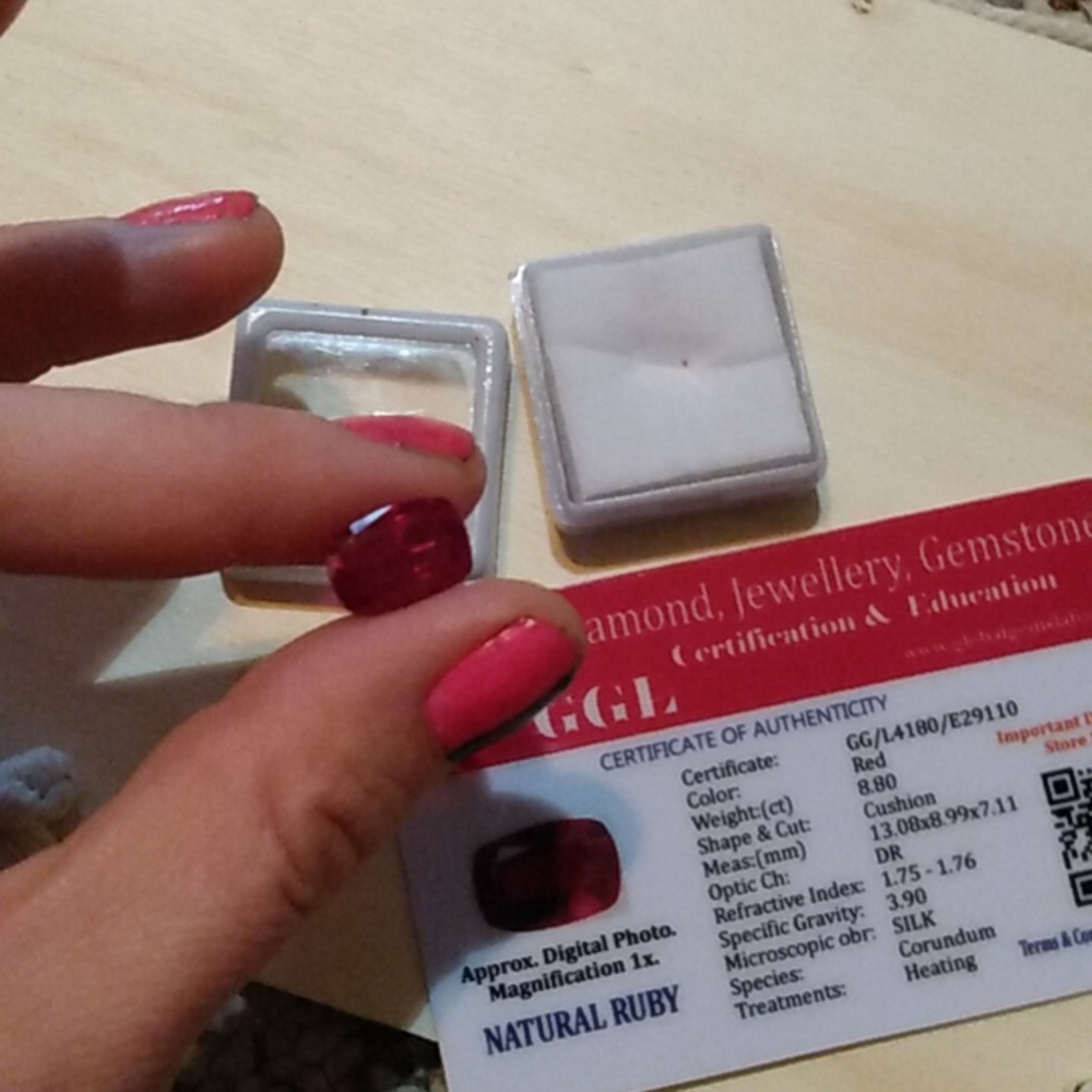 Natural ruby - Picture 3 of 5